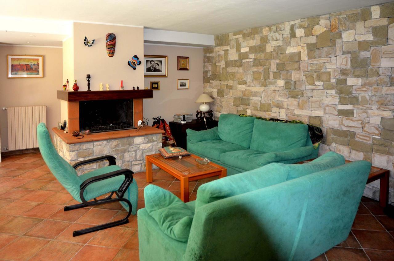 Bed and Breakfast La Folaga à Gavirate Extérieur photo
