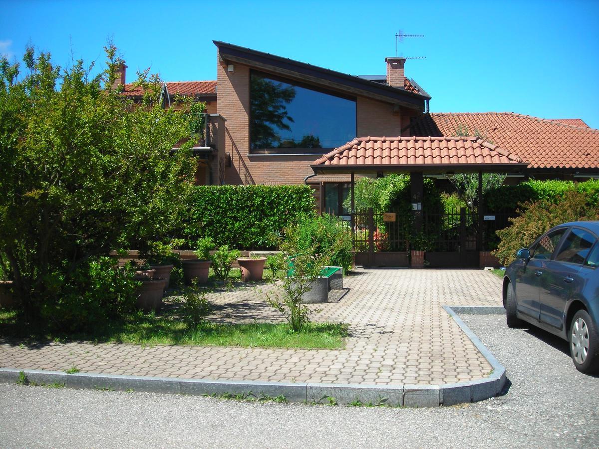 Bed and Breakfast La Folaga à Gavirate Extérieur photo